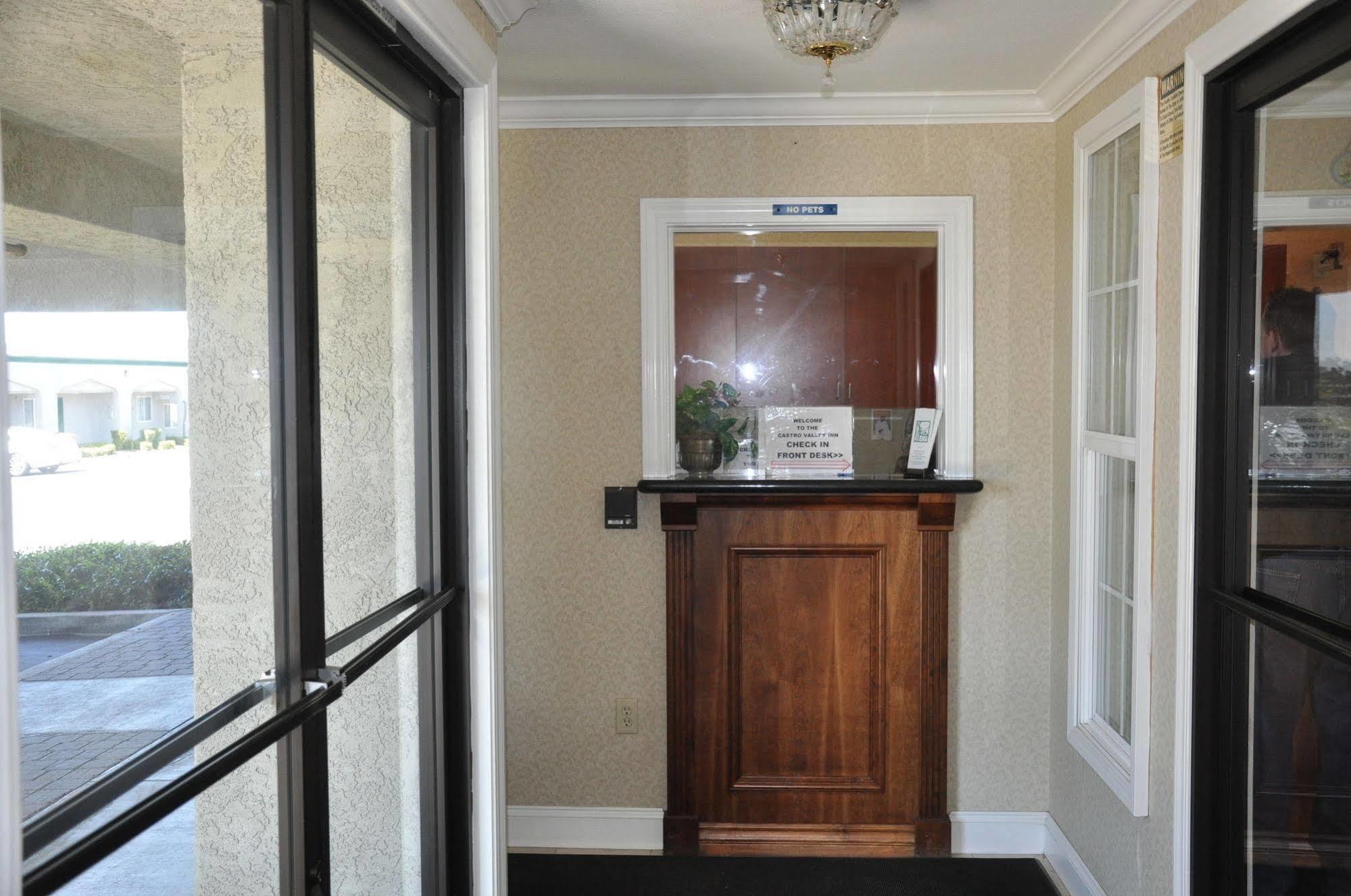 Surestay By Best Western Inn